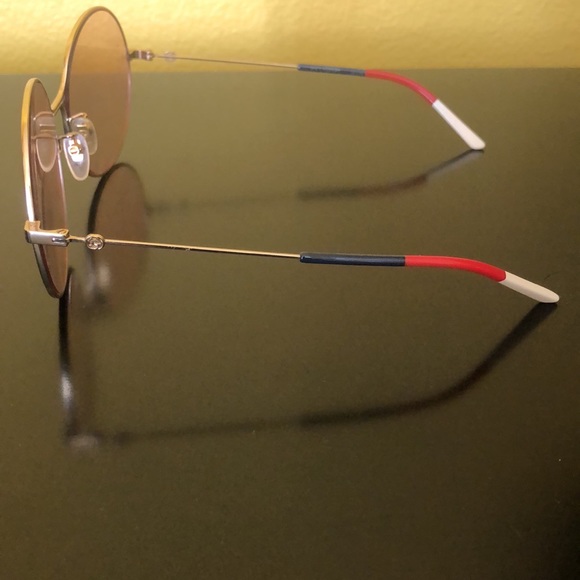 Gucci Round Thin Gold Framed Sunglasses With Case, Dust Bag, Cloth & Care Card - Picture 10 of 13